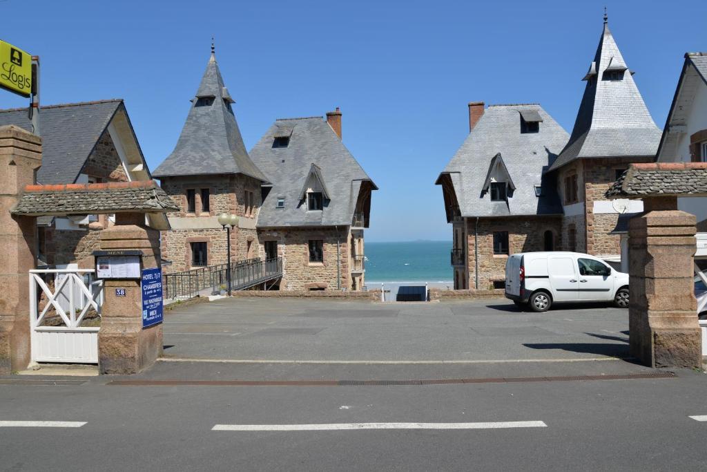 Logis Hotel Ker Mor Perros-Guirec Dış mekan fotoğraf